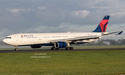 Image of aircraft registration N816NW - A A330-323 operated by Delta Air Lines