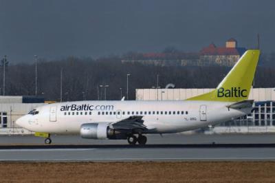Photo of aircraft YL-BBQ operated by Air Baltic