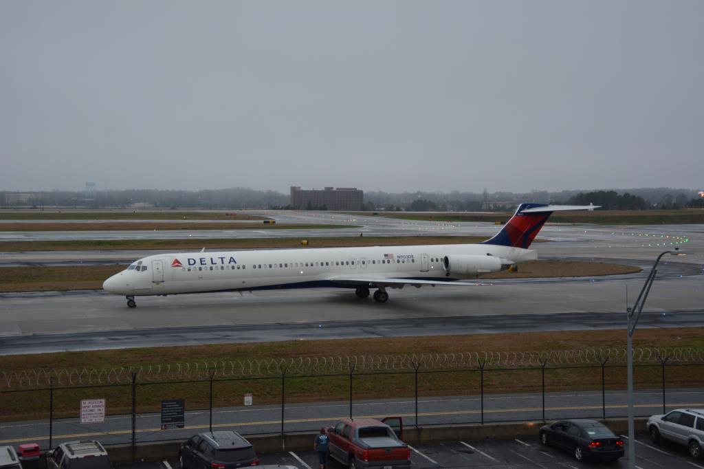 Photo of aircraft N903DE operated by Delta Air Lines
