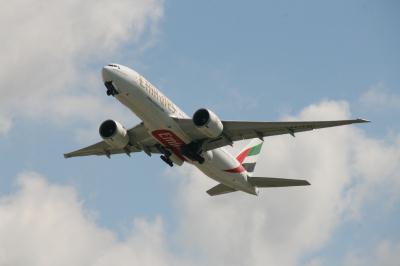 Photo of aircraft A6-EWH operated by Emirates