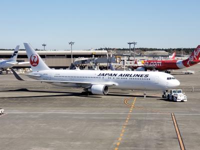 Photo of aircraft JA616J operated by Japan Airlines