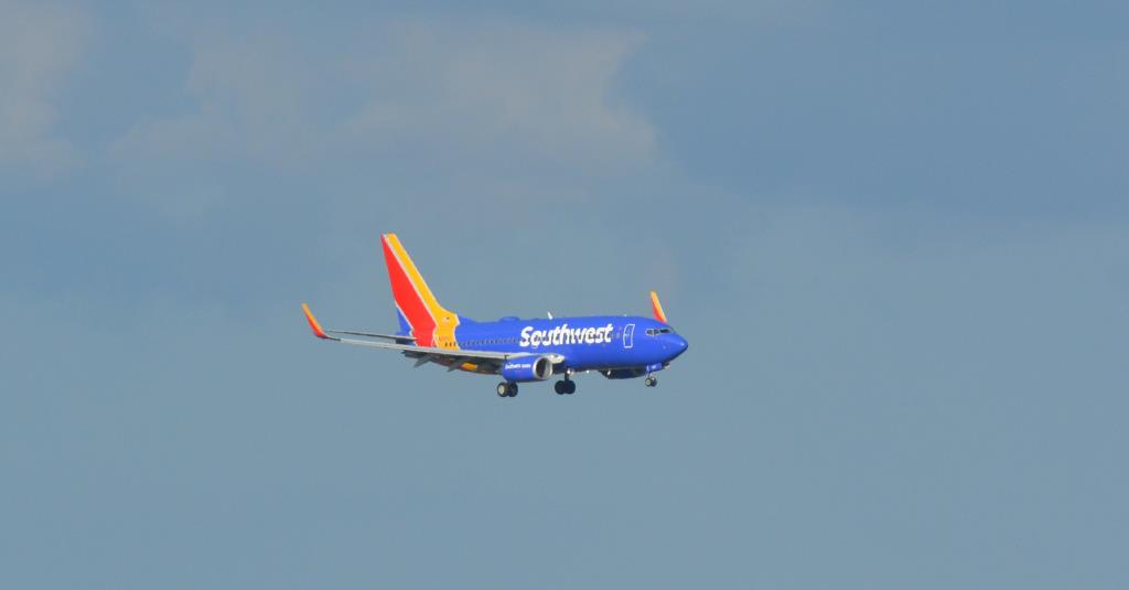 Photo of aircraft N7817J operated by Southwest Airlines