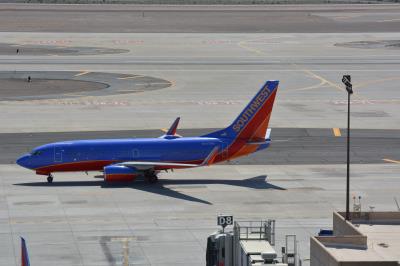 Image of aircraft registration N487WN - A 737-7H4(WL) operated by Southwest Airlines
