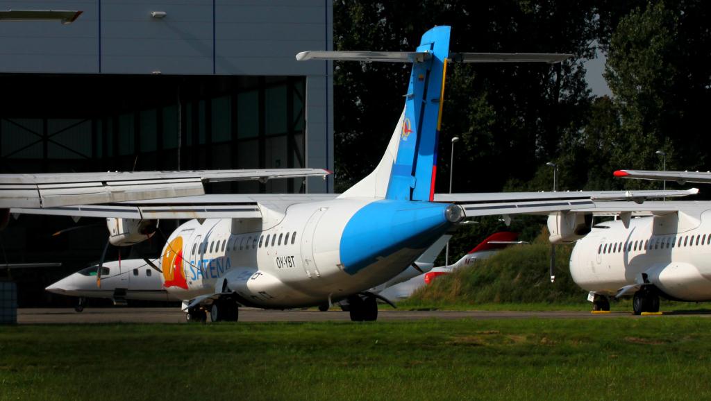 Photo of aircraft OY-YBT operated by Nordic Aviation Capital (NAC)