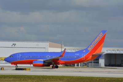 Photo of aircraft N7813P operated by Southwest Airlines