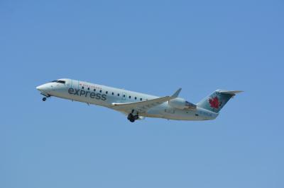 Photo of aircraft C-GQJA operated by Air Canada Express