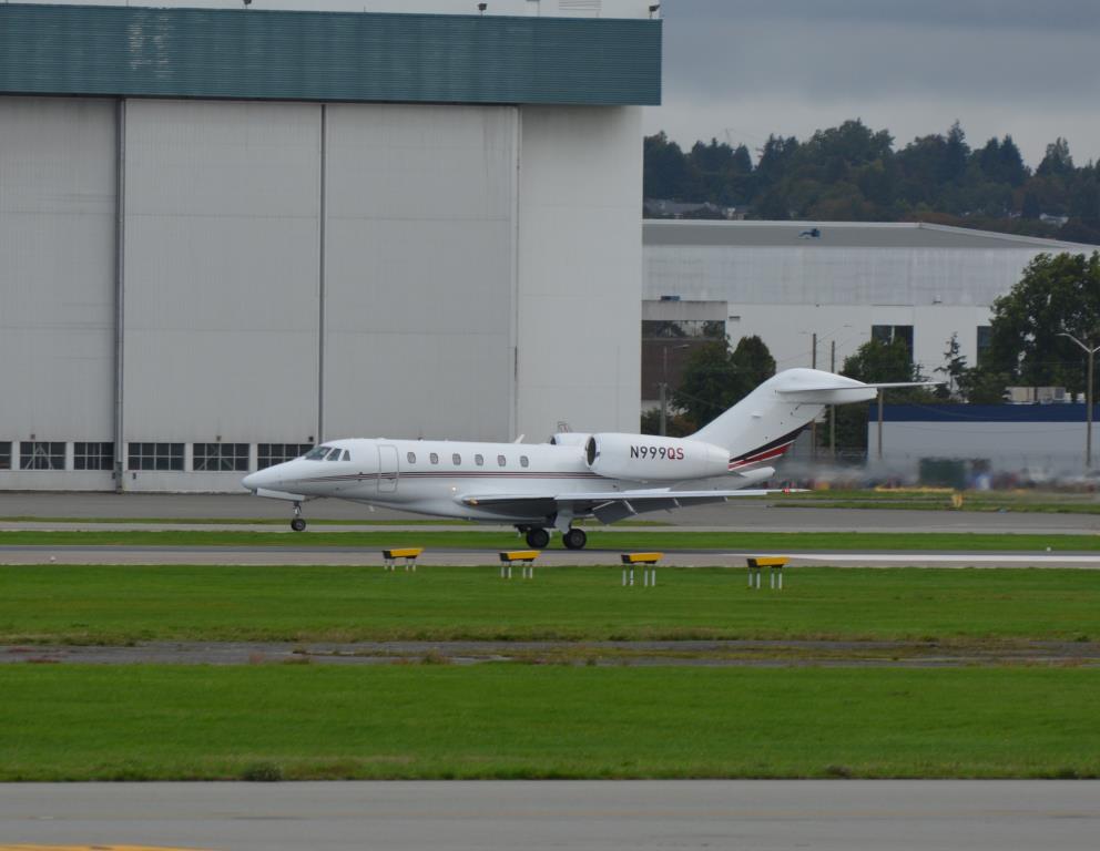 Photo of aircraft N999QS operated by NetJets