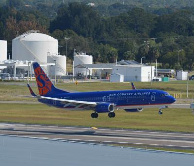 Photo of aircraft N827SY operated by Sun Country Airlines
