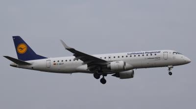 Image of aircraft registration D-AECF - A ERJ-190-LR (ERJ-190-100 LR) operated by Lufthansa Cityline