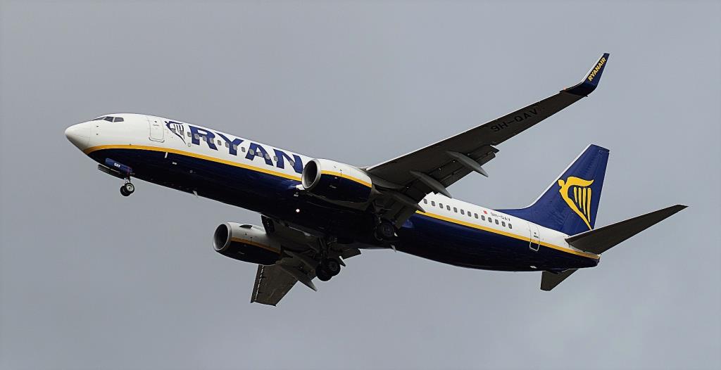 Photo of aircraft 9H-QAV operated by Malta Air