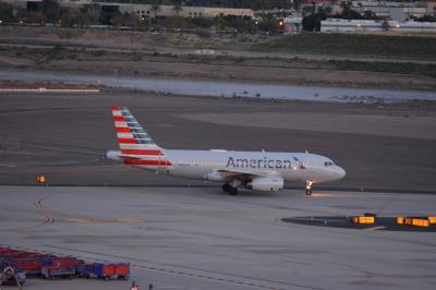 Image of aircraft registration N819AW - A A319-132 operated by American Airlines