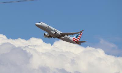 Photo of aircraft N288NN operated by American Eagle