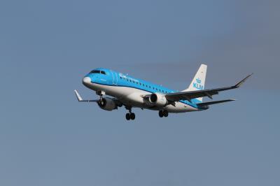 Photo of aircraft PH-EXZ operated by KLM Cityhopper