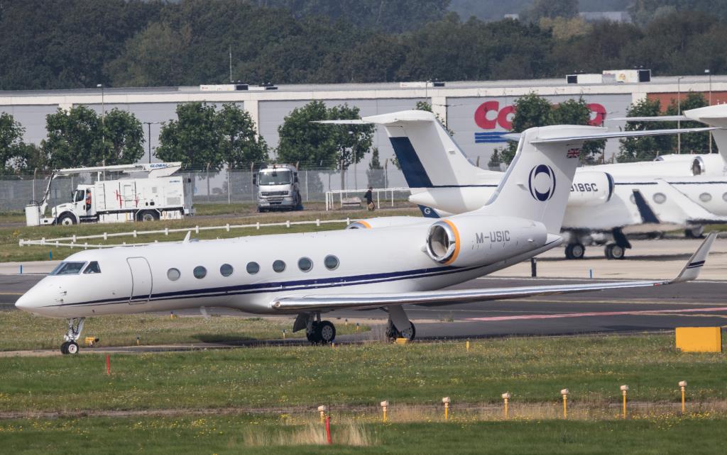 Photo of aircraft M-USIC operated by Hampshire Aviation Ltd