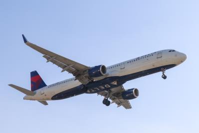 Photo of aircraft N337DN operated by Delta Air Lines