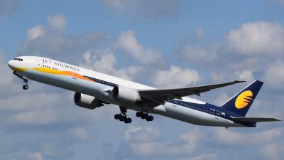 Image of aircraft registration VT-JES - A 777-35R(ER) operated by Jet Airways