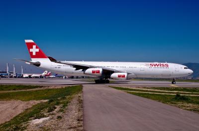 Image of aircraft registration HB-JME - A A340-313 operated by Swiss