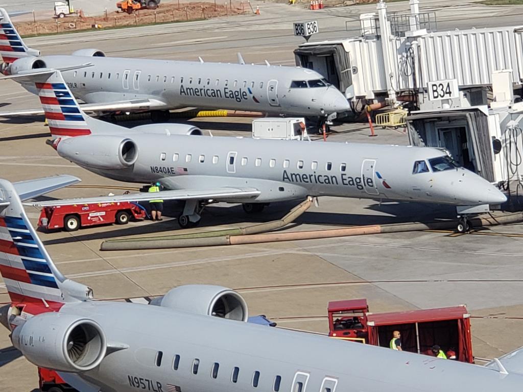 Photo of aircraft N840AE operated by American Eagle