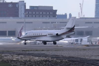 Photo of aircraft N632QS operated by NetJets