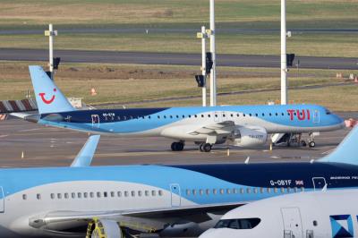 Photo of aircraft OO-ETB operated by TUI Airlines Belgium