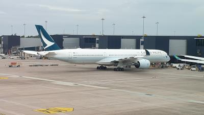 Photo of aircraft B-LXN operated by Cathay Pacific Airways