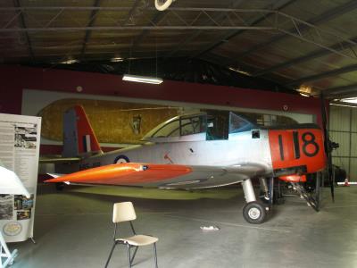 Photo of aircraft A85-418 operated by Moorabbin Air Museum