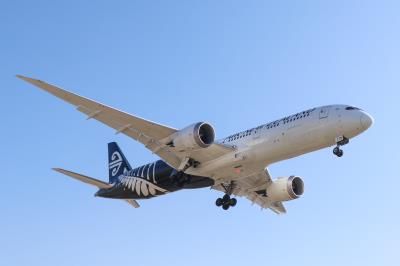 Photo of aircraft ZK-NZN operated by Air New Zealand