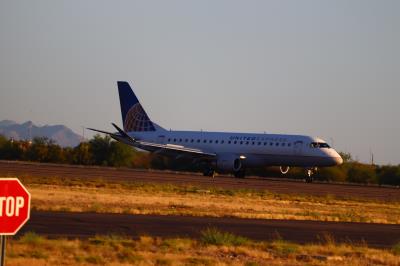 Photo of aircraft N113SY operated by United Express