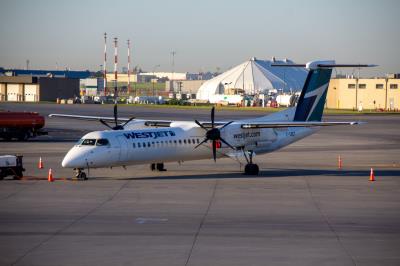 Photo of aircraft C-GWEF operated by WestJet Encore