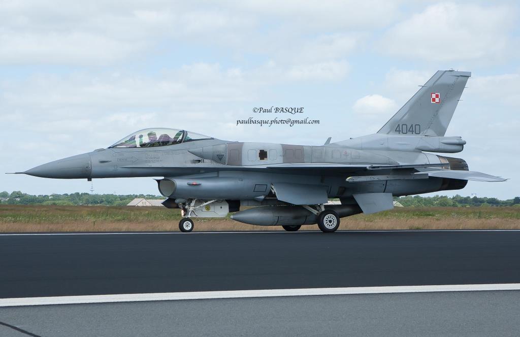 Photo of aircraft 4040 operated by Polish Air Force