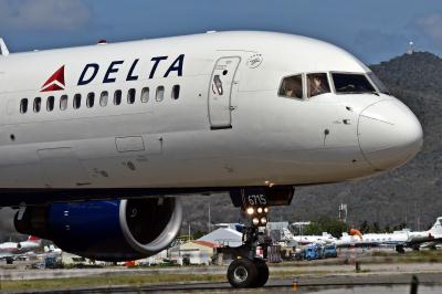 Photo of aircraft N6715C operated by Delta Air Lines