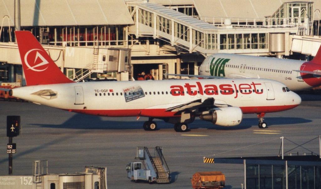 Photo of aircraft TC-OGF operated by Atlasjet