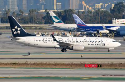 Image of aircraft registration N76516 - A 737-824(WL) operated by United Airlines