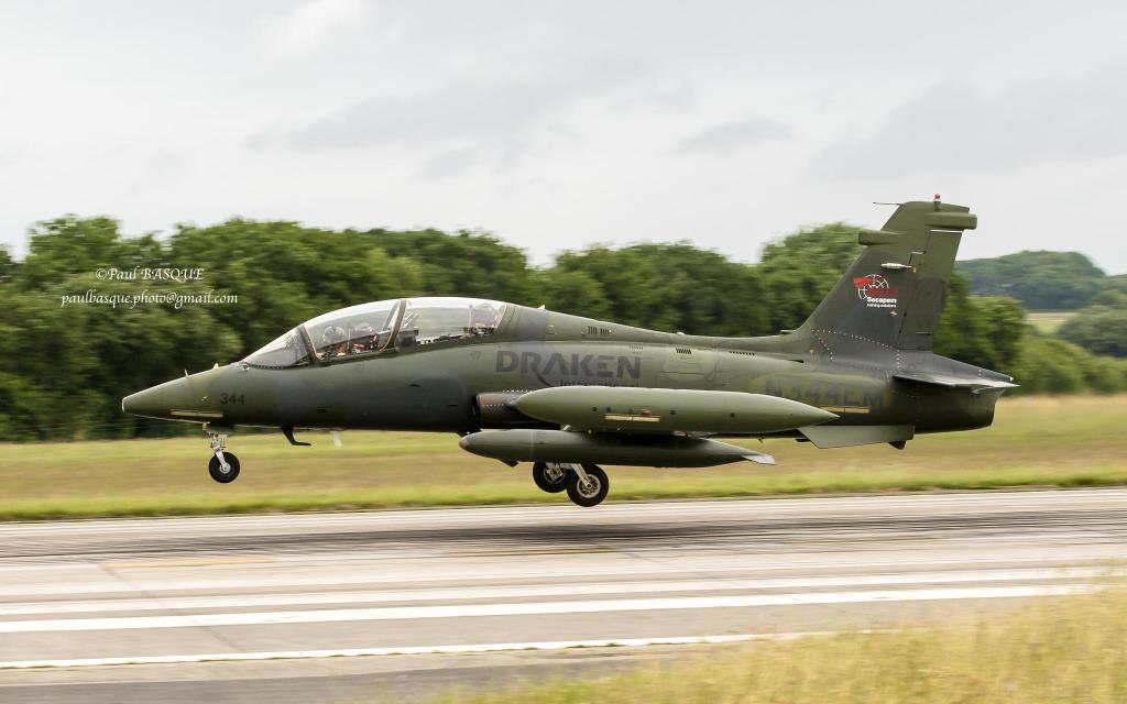 Photo of aircraft N344EM operated by Draken International Inc