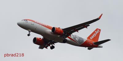 Image of aircraft registration G-UZHD - A A320-251N(WL) operated by easyJet