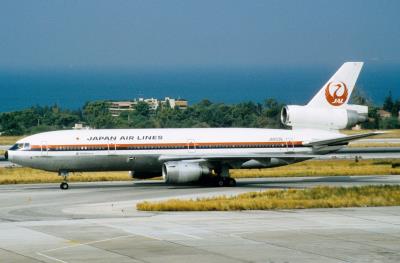 Photo of aircraft JA8535 operated by Japan Airlines