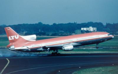 Photo of aircraft D-AERN operated by LTU International Airways