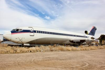 Image of aircraft registration N518DA - A 727-232 operated by Delta Air Lines
