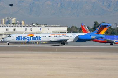 Photo of aircraft N421NV operated by Allegiant Air