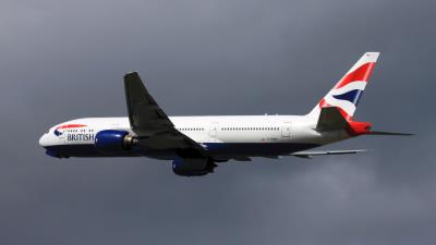 Photo of aircraft G-YMMH operated by British Airways