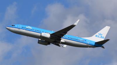 Image of aircraft registration PH-BXF - A 737-8K2(WL) operated by KLM Royal Dutch Airlines