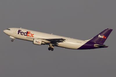Photo of aircraft N686FE operated by Federal Express (FedEx)