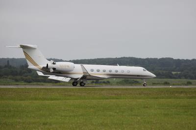 Photo of aircraft N41PM operated by Southland Holding Group LLC