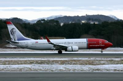 Image of aircraft registration LN-DYW - A 737-8JP(WL) operated by Norwegian Air Shuttle