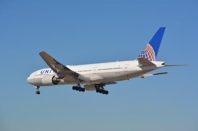 Photo of aircraft N777UA operated by United Airlines