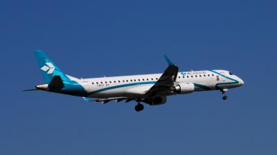 Photo of aircraft I-ADJT operated by Air Dolomiti