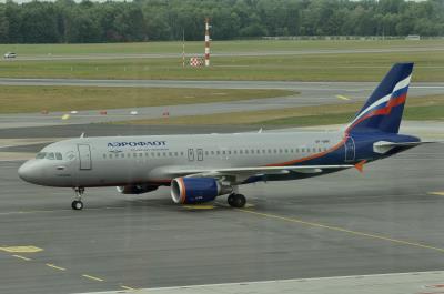 Image of aircraft registration VP-BMF - A A320-214 operated by Aeroflot - Russian Airlines