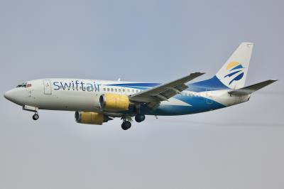 Image of aircraft registration N529AU - A 737-3B7 operated by Choice Aire