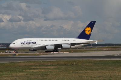 Image of aircraft registration D-AIMK - A A380-841 operated by Lufthansa