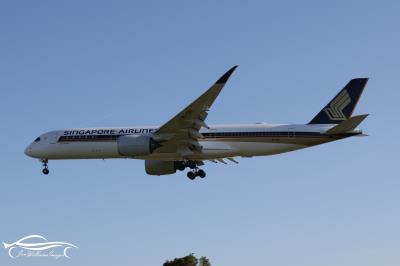 Photo of aircraft 9V-SMY operated by Singapore Airlines